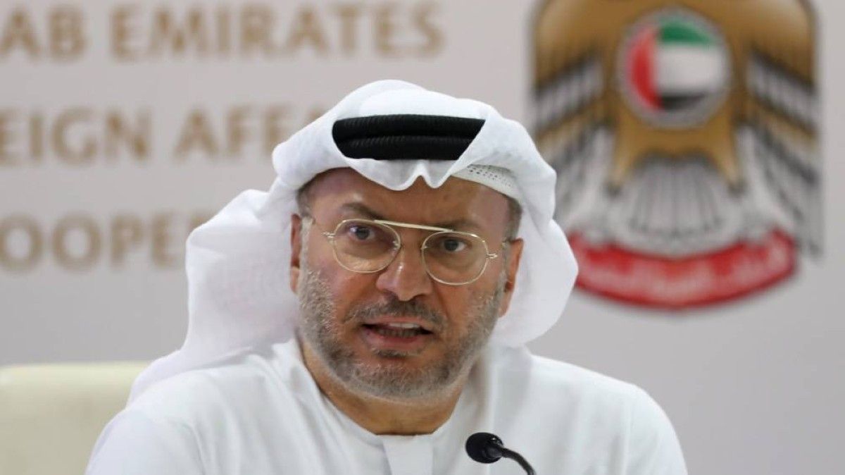 أنور قرقاش: الاستهداف المتكرر لناقلات "أدنوك" لن يثني الإمارات عن المضي قدما في سياسة متزنة