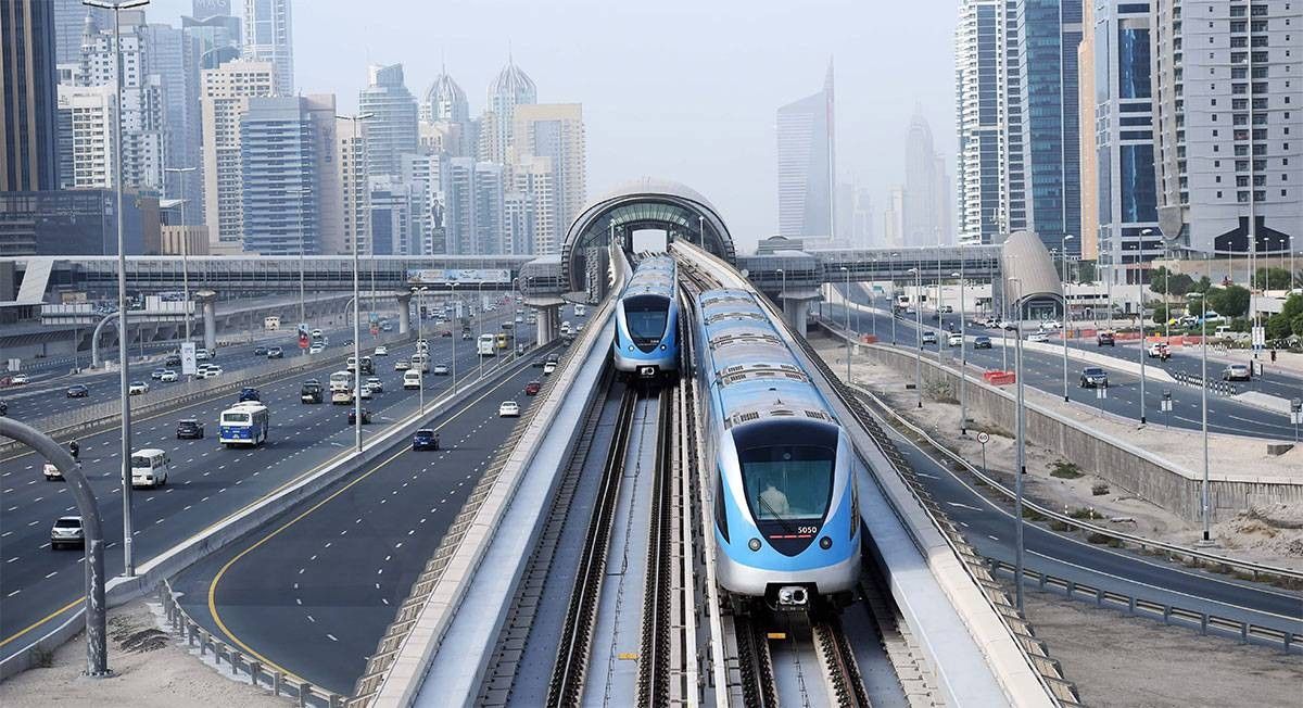 "تايم" ترصد تجربة دبي الفريدة.. كيف تحولت النظافة إلى ثقافة؟