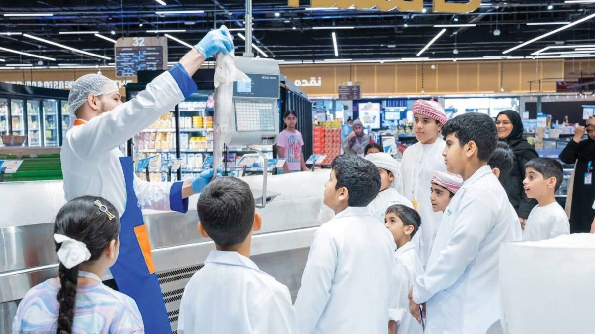 بلدية عجمان تختتم «صيفنا سعادة 2026»