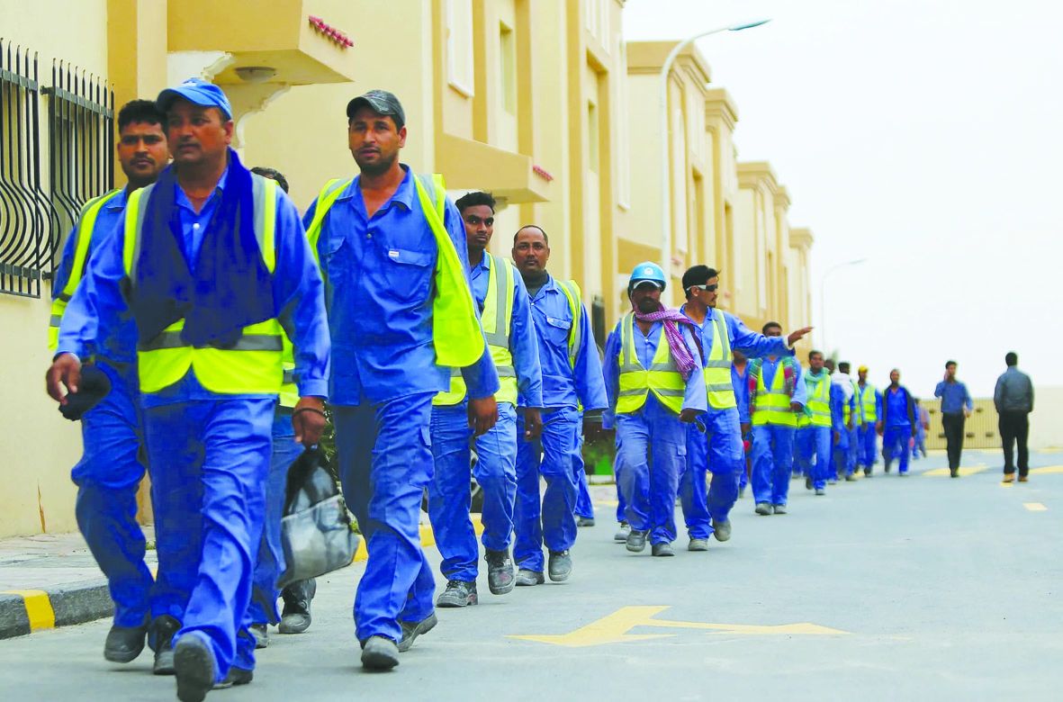 مع الاحتفاظ بالعمل الأساسي.. «العرب» تنشر شروط إعارة العمالة بين المنشآت