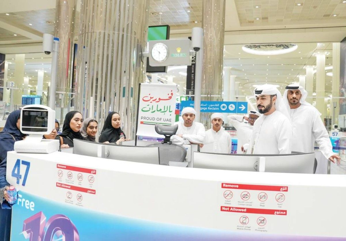 طلاب وطالبات من مقاعد الدراسة إلى بيئة العمل الحكومي