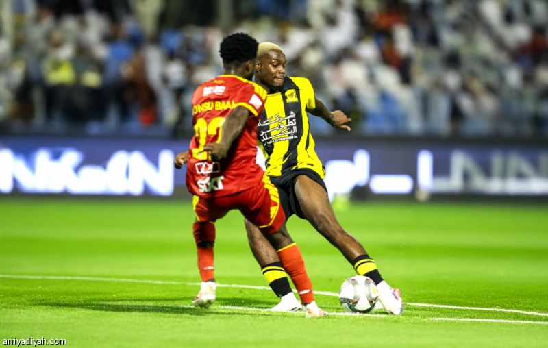 بعد الكأس.. إلينيخينا يفتتح أهداف الدوري
