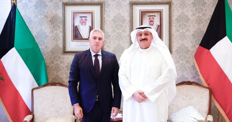 العوضي مع السفير اللبناني