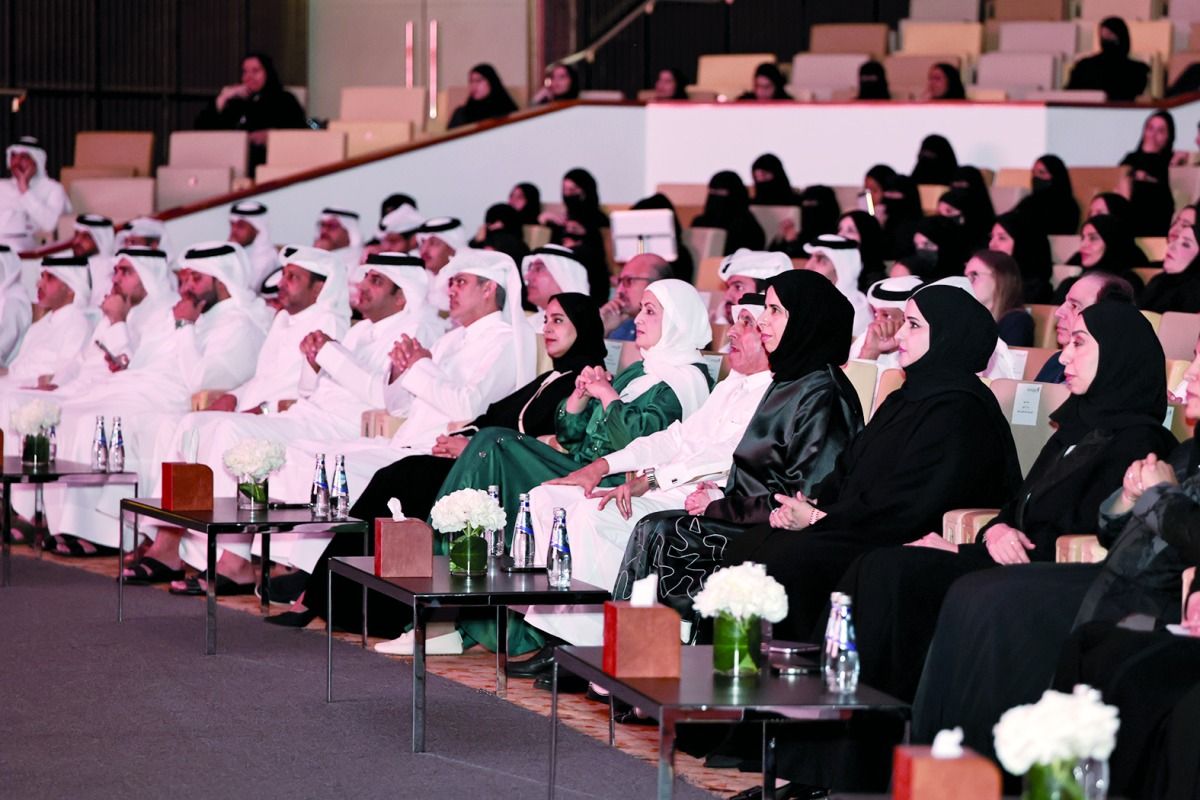 3 مرتكزات في اللقاء التربوي السنوي.. د. إبراهيم النعيمي: تــطـــــــــوير منظـــــــومة تعليمــــــية تواكب الحاضر وتســتـــشـــرف المســـــــتقبل