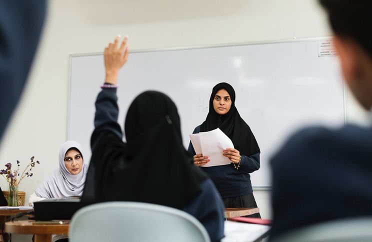 المرأة القطرية.. مسيرة تمكين تصنع التحولات في التربية والتعليم والبحث العلمي والقيادة المؤسسية