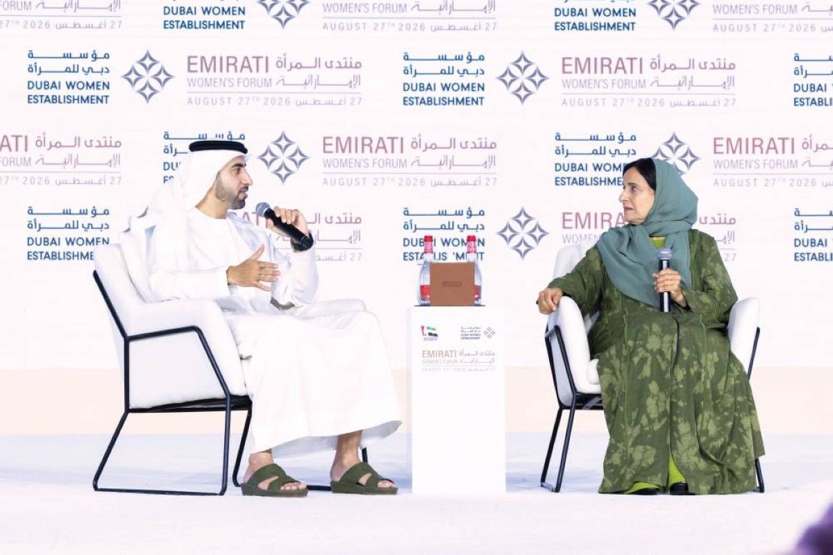 لبنى القاسمي تستعرض مسيرتها وتجاربها حكومياً ودبلوماسياً