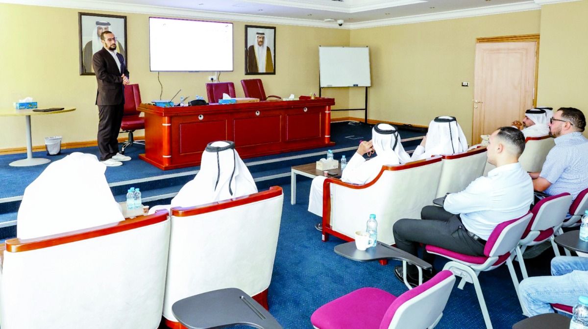 «البلدية»: دراسة توفير دعم أعلاف للمزارع السمكية
