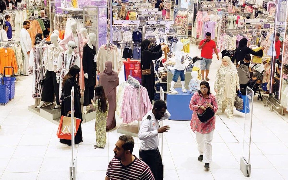 «مفاجآت الصيف» ترسخ دبي وجهة عالمية للسياحة والتجزئة