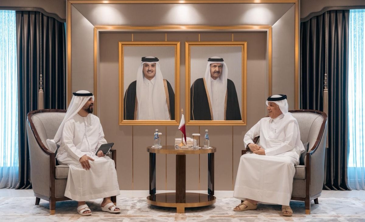 سمو الأمير يتلقى رسالة خطية من رئيس الإمارات