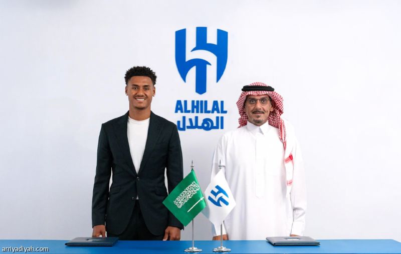 واتكينز سادس صفقات الهلال الصيفية
