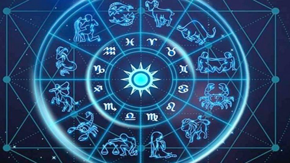 توقعات الأبراج اليوم.. نصائح مهنية وعاطفية لمواليد الـ12 برجًا مع التركيز على الهدوء ومراجعة القرارات