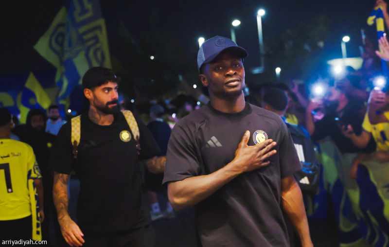 ثلاثي النصر يحير بوستيكوجلو