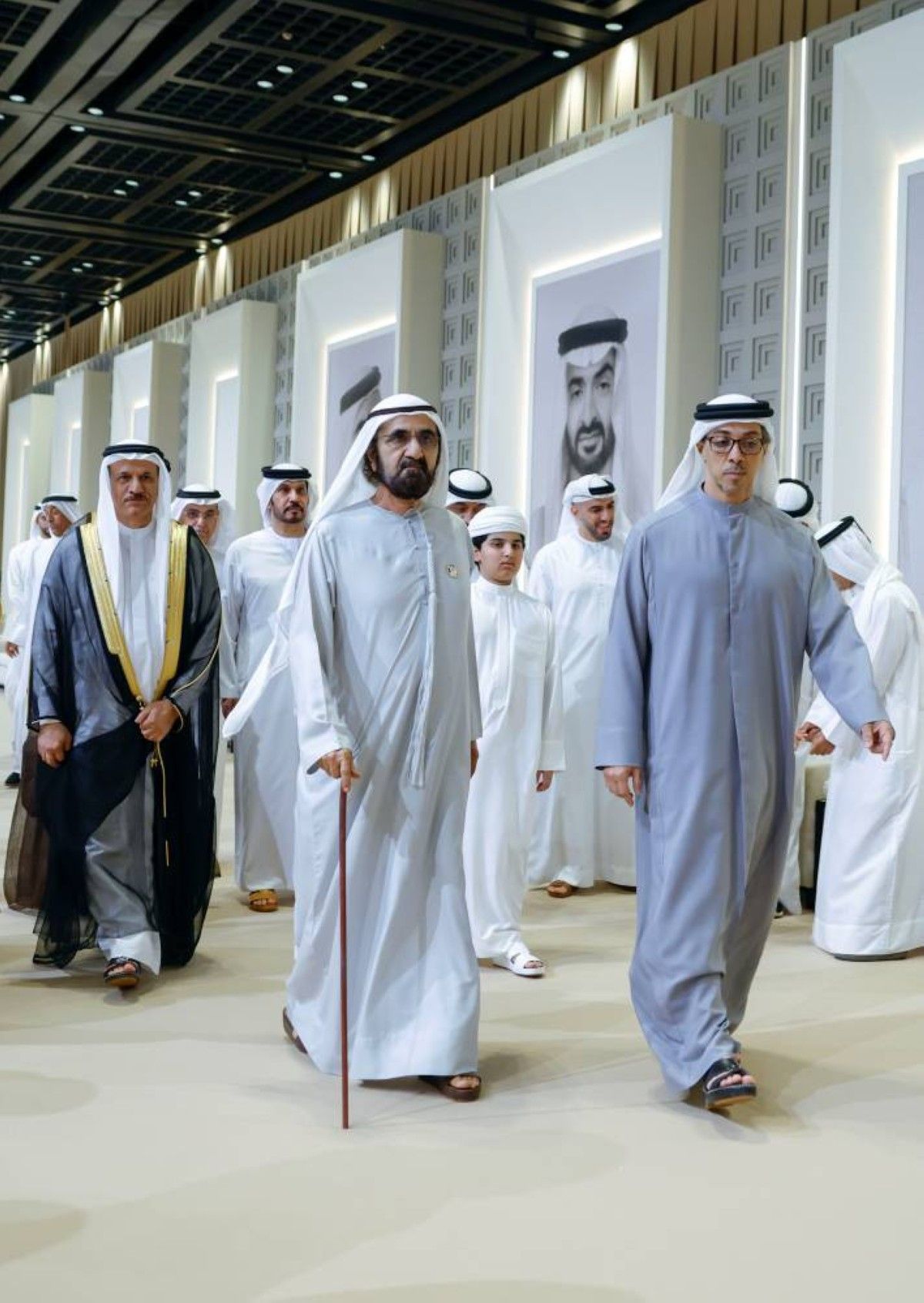 محمد بن راشد يحضر أفراح المنصوري والغرير
