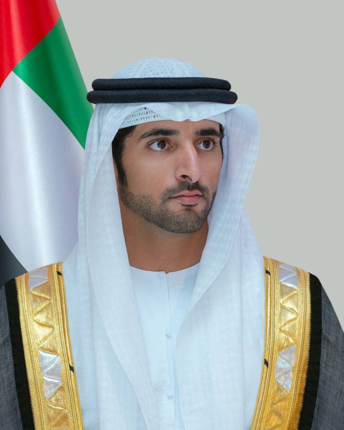 حمدان بن محمد يُعيّن ثلاثة مديرين تنفيذيين بهيئة الصحة في دبي