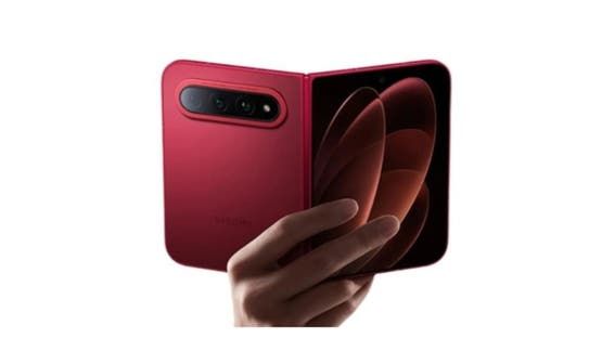 Xiaomi 18 Fold.. هاتف «جواز السفر» القابل للطي ينافس سامسونج وآيفون