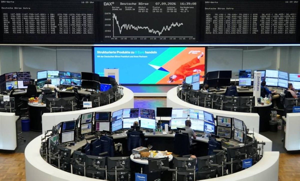 تراجع المؤشرات الأوروبية وسط ترقب بيانات التضخم الأمريكية