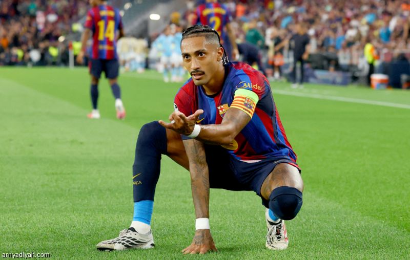 برشلونة يكتسح فينورد بخماسية