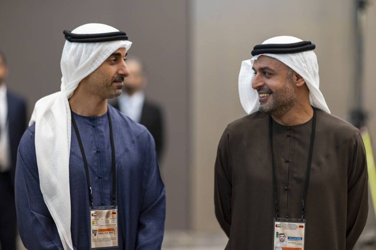 رئيس الدولة: توفير الإمكانات لتحقيق تطلعات طلبة الإمارات في الخارج