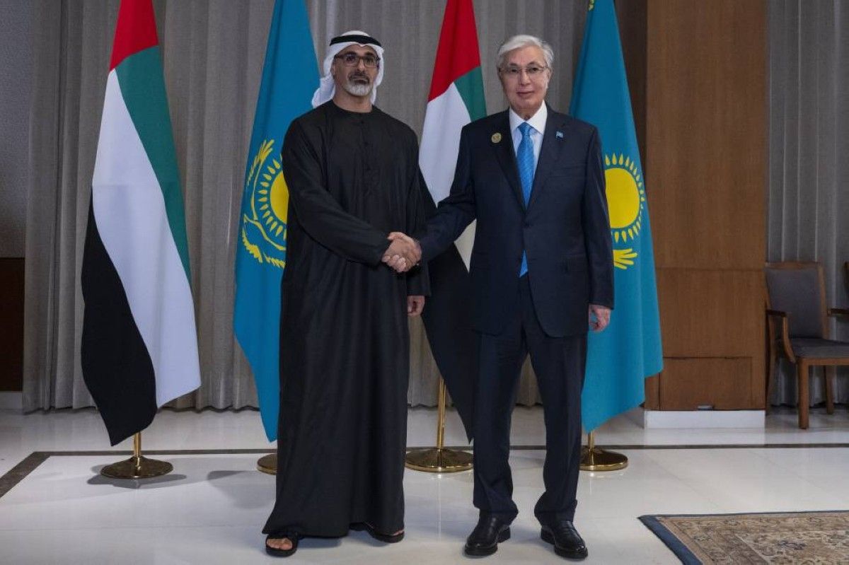 ولي عهد أبوظبي يلتقي رئيس كازاخستان على هامش أعمال قمة "بريكس" بنيودلهي