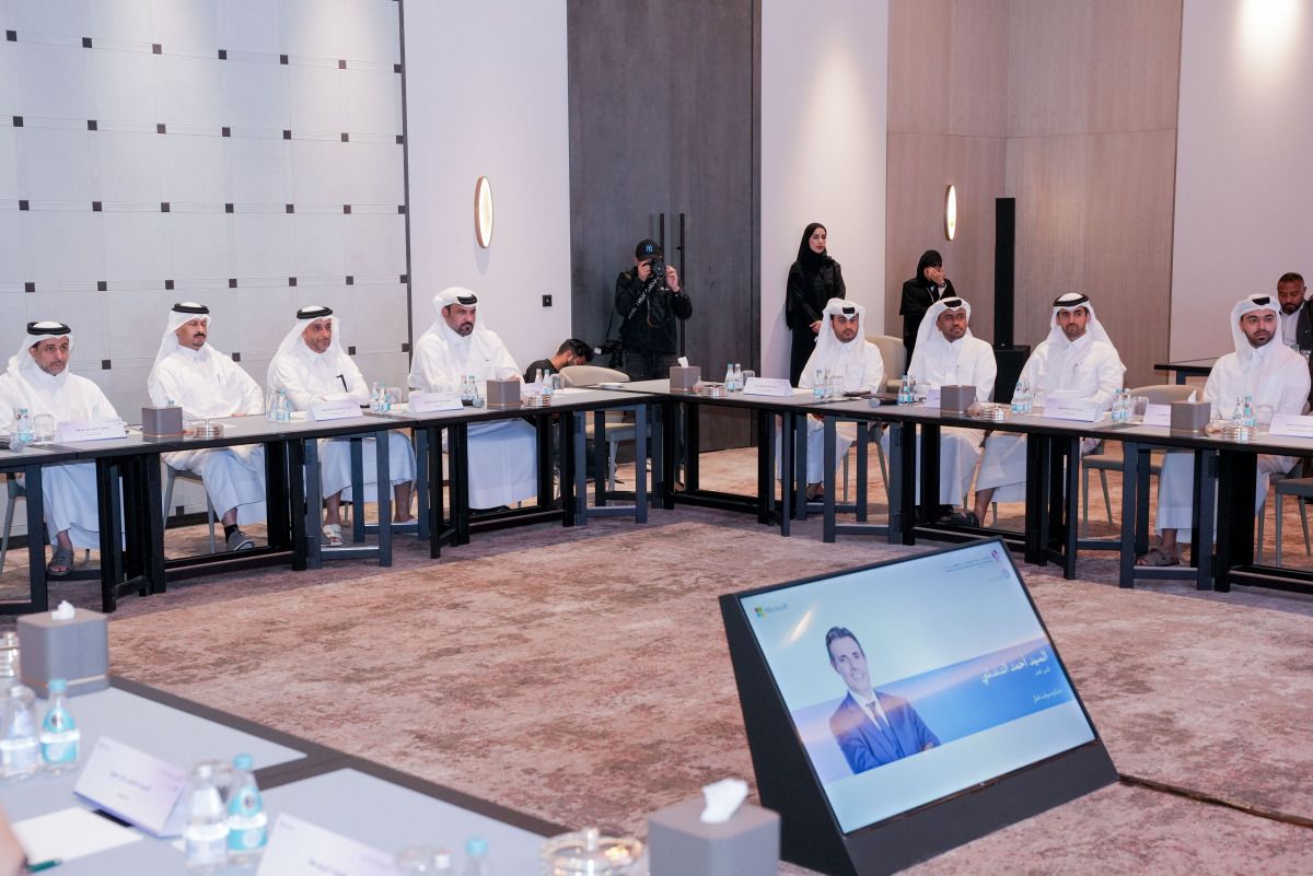  وزارة الاتصالات تنظم النسخة الثانية من برنامج "القيادة التنفيذية في الذكاء الاصطناعي" بباريس