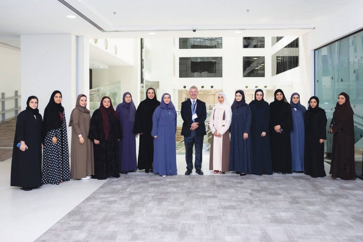 «دبي للمرأة» تعزز المهارات القيادية للموظفات