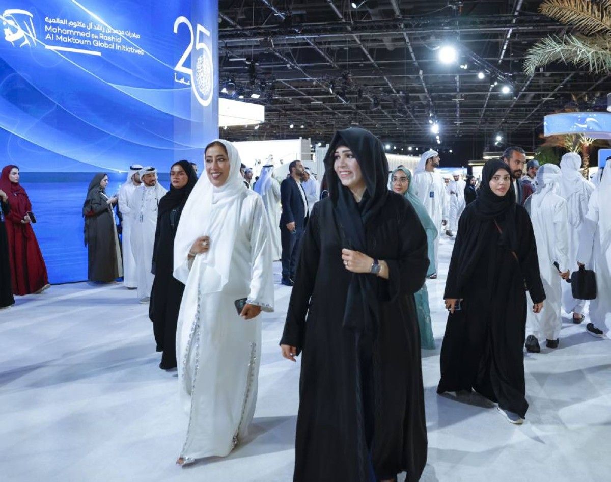 لطيفة بنت محمد تتفقّد فعاليات "قمة الإعلام العربي 2026"