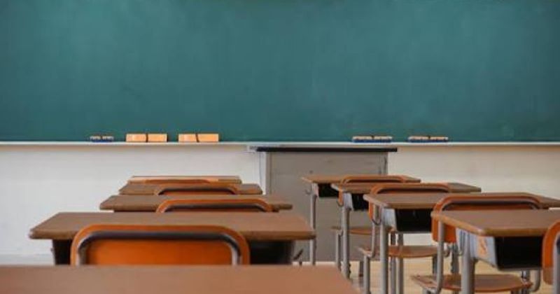 وزير التربية يعتمد لائحة نظام مدارس الموهوبين