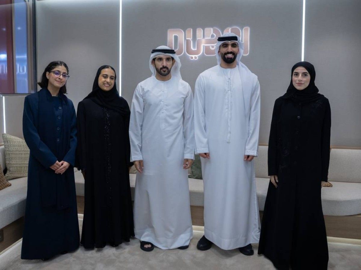 حمدان بن محمد يلتقي خريجي برنامج حمدان بن محمد للابتعاث الأكاديمي للطلبة الإماراتيين