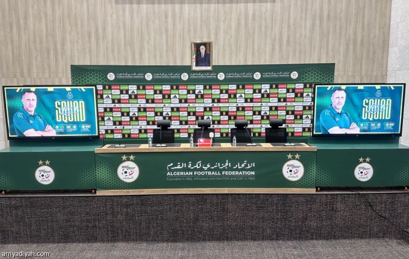 الجزائر يستبعد عوار ويضم مهاجم الدرعية