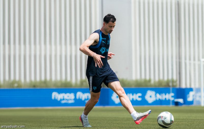الهلال.. تدريب صباحي وإجازة 9 أيام