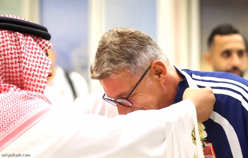 بقيادة تالاييتش.. وصول أبطال الخليج
