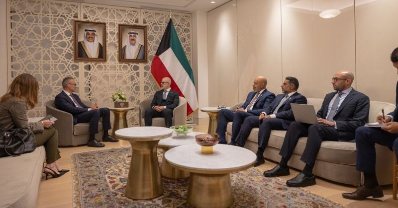 وزير الخارجية يبحث مع الممثل السامي لمجلس السلام في غزة جهود المجلس الرامية إلى تحقيق الأمن والاستقرار