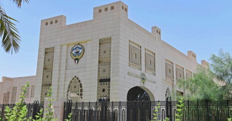 الكويت تدين إطلاق ميليشيا الحوثي صواريخ باليستية باتجاه الطائف وينبع