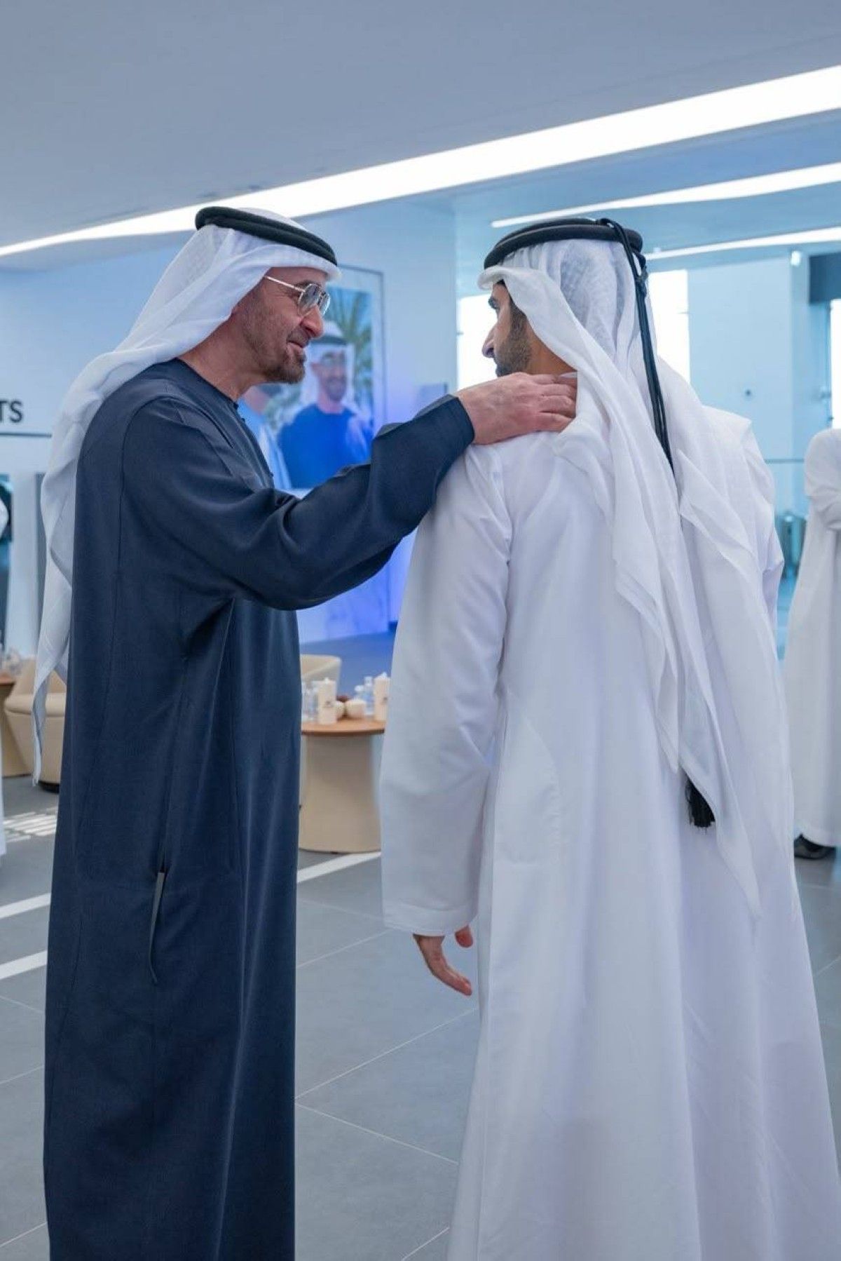 حمدان بن محمد: سيدي بوخالد.. بحضوركم تكبر فرحتنا وبثقتكم تكبر مسؤوليتنا