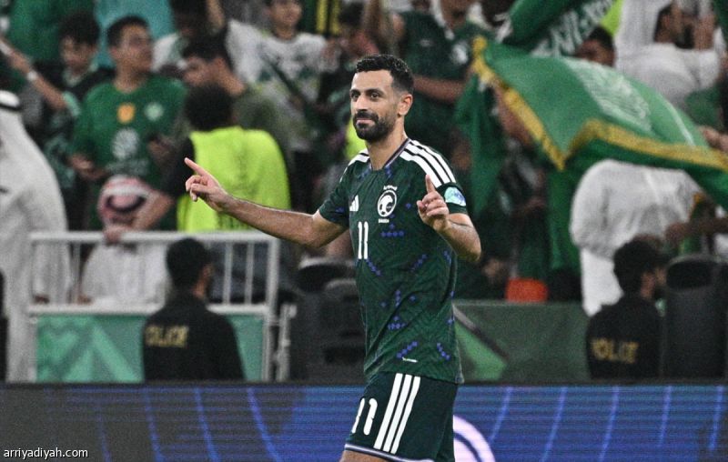 افتتح رصيده الدولي.. آل سالم هدّاف الأخضر الـ 194