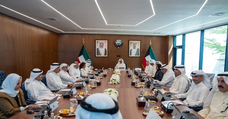 من اجتماع مجلس الوزراء في حديقة الشهيد