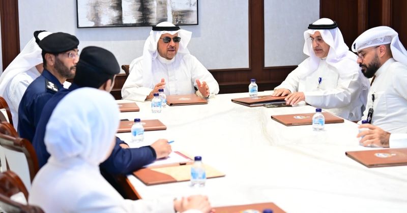 محافظ الفروانية: الارتقاء بخدمات الطلبة أولوية