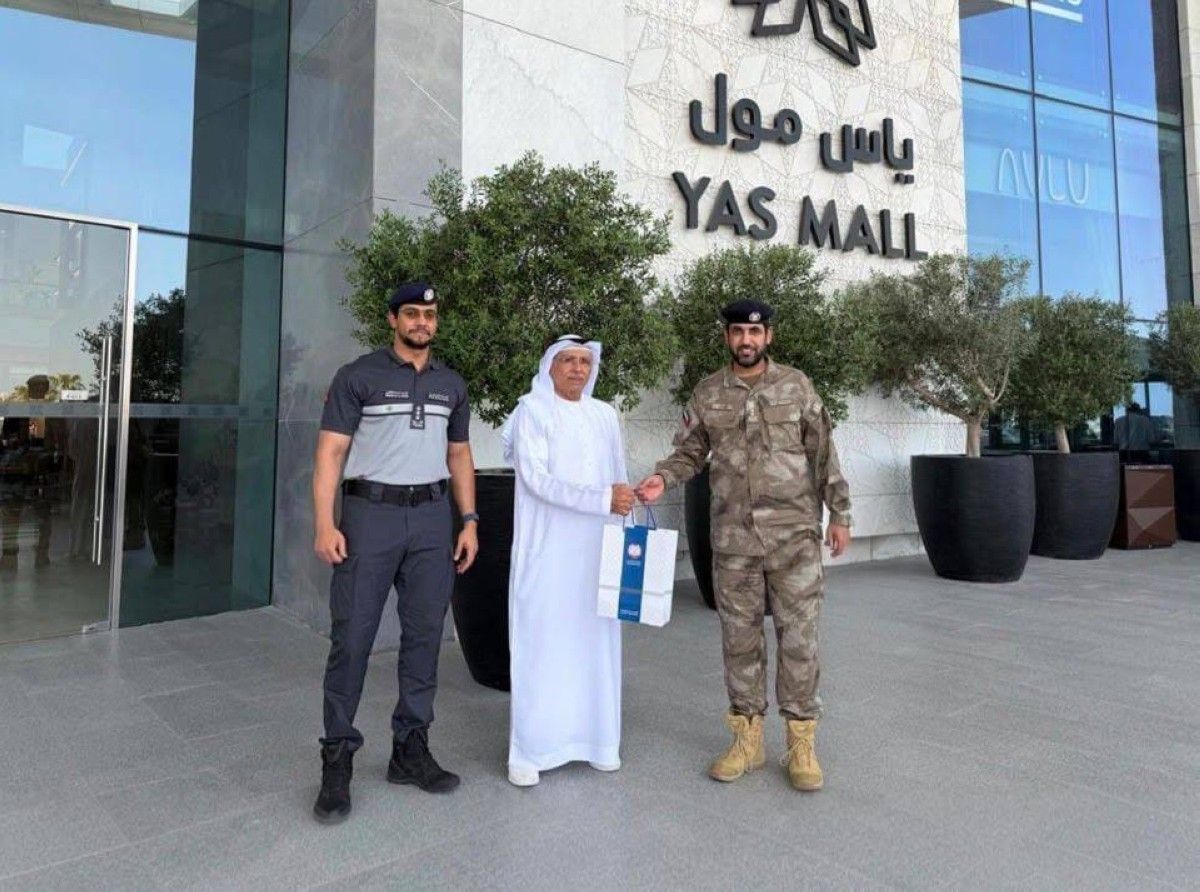 شرطة أبوظبي تحتفي بكبار السن