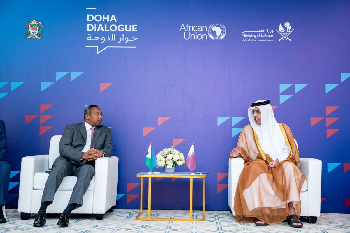 وزير العمل يجتمع مع عدد من نظرائه وكبار المسؤولين المشاركين في حوار الدوحة الثاني بشأن تنقل العمالة بين أفريقيا ودول مجلس التعاون لدول الخليج العربية