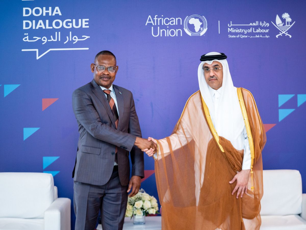 وزير العمل يجتمع مع عدد من نظرائه وكبار المسؤولين المشاركين في حوار الدوحة الثاني بشأن تنقل العمالة بين أفريقيا ودول مجلس التعاون لدول الخليج العربية