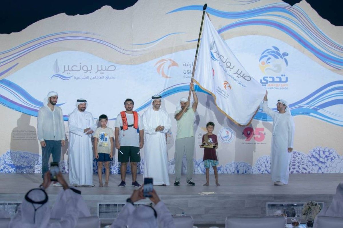 سلطان بن أحمد يكرّم الفائزين بسباق وتحدي صير بونعير