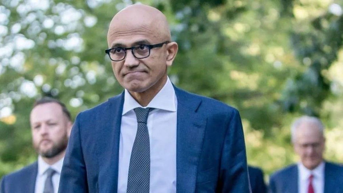 «مايكروسوفت» تدعو إلى إعادة تقييم الثقة في نماذج الذكاء الاصطناعي