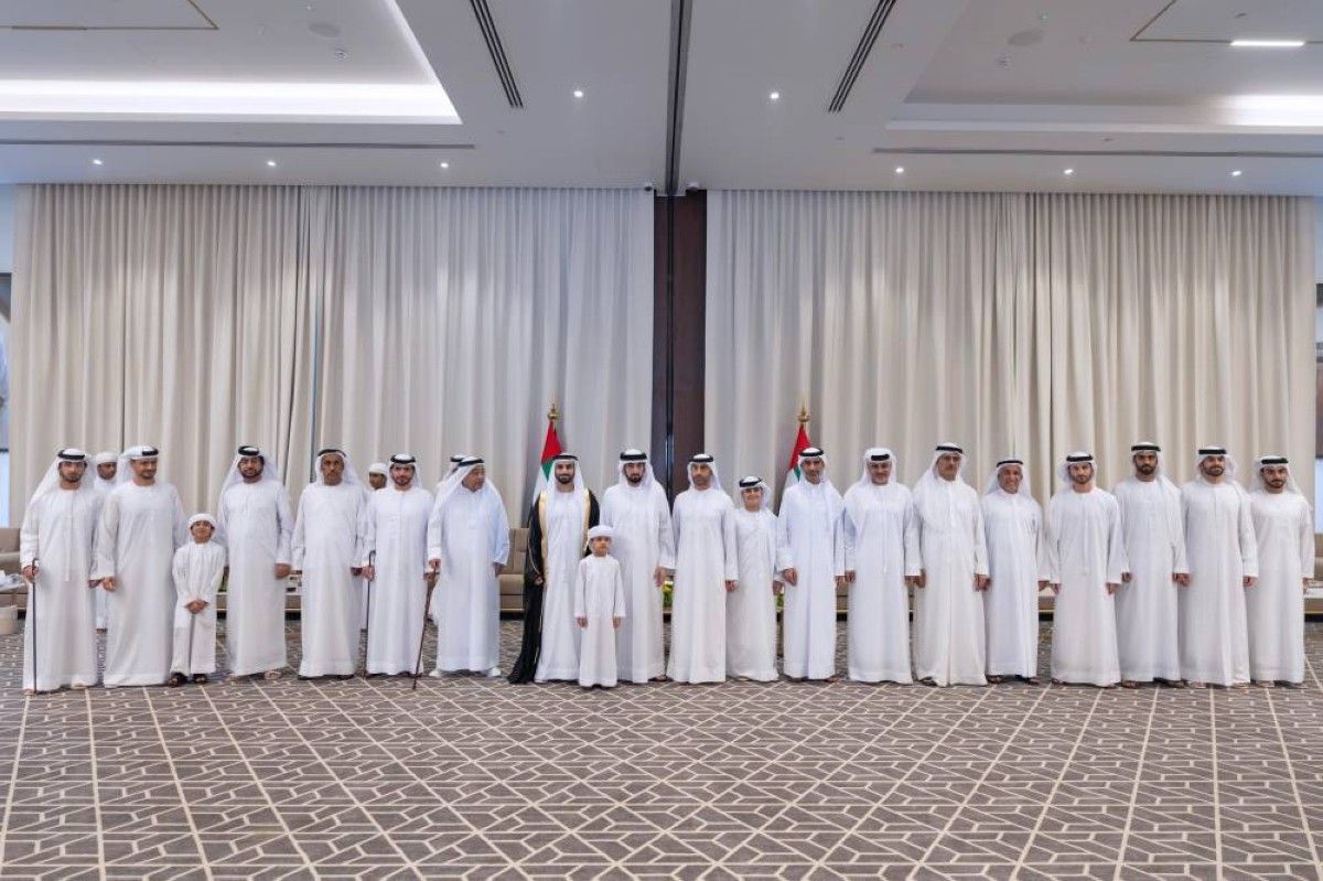 أحمد بن محمد يحضر حفل أفراح بن سليمان وبن سلوم