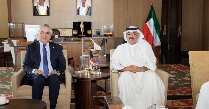 الطبطبائي مستقبلاً سفير طاجيكستان