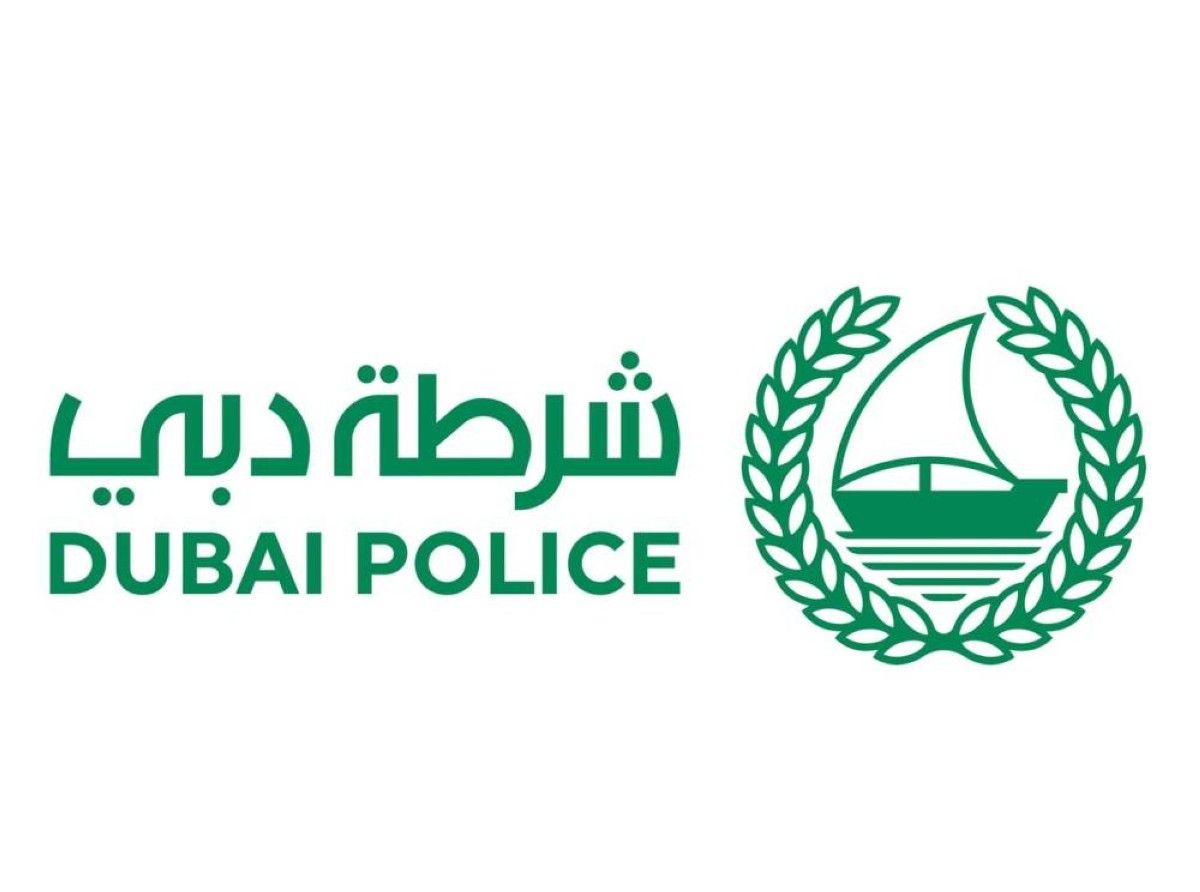 شرطة دبي تطيح بعصابة تروّج لرخص قيادة مزورة مقابل 10 آلاف درهم للرخصة