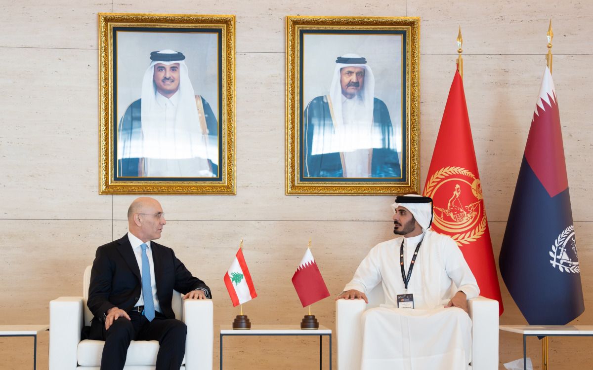وزير الداخلية يبحث تعزيز التعاون الأمني مع نظيريه اللبناني والأوزبكي على هامش ميليبول قطر 2026