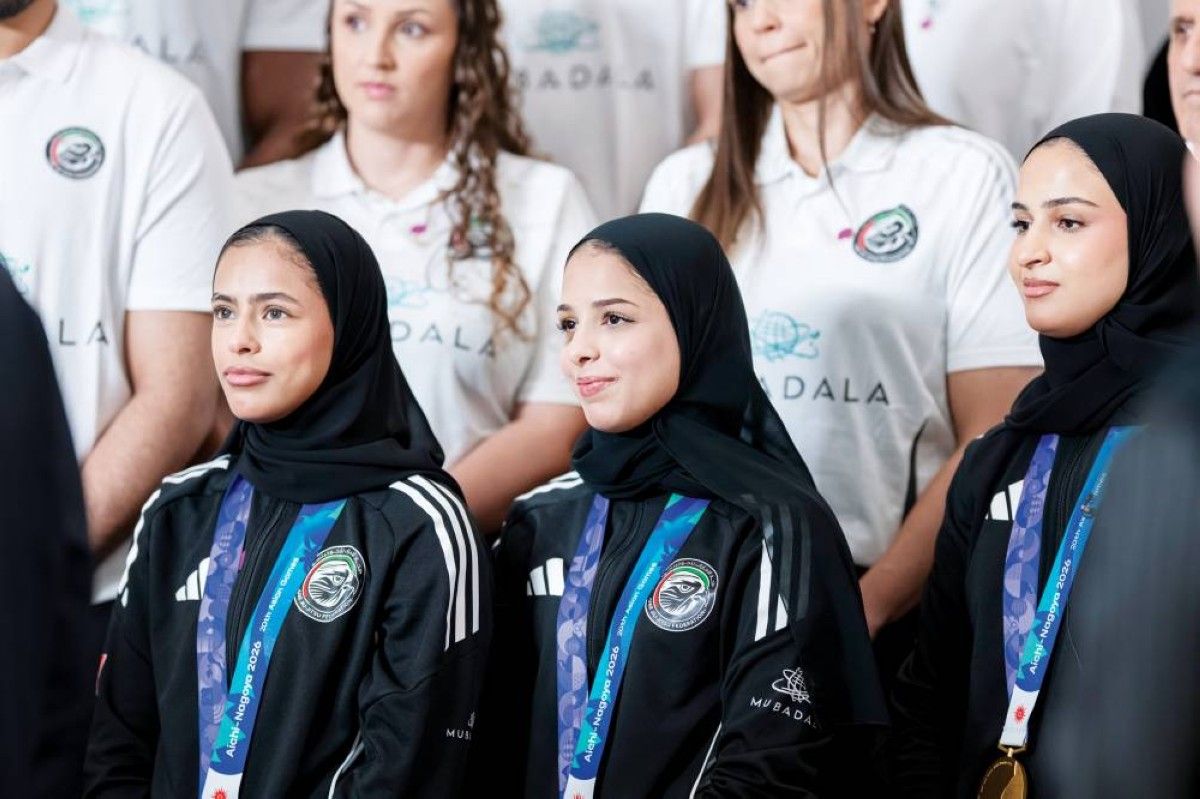 محمد بن زايد: الإمارات تولي القطاع الرياضي اهتماماً كبيراً