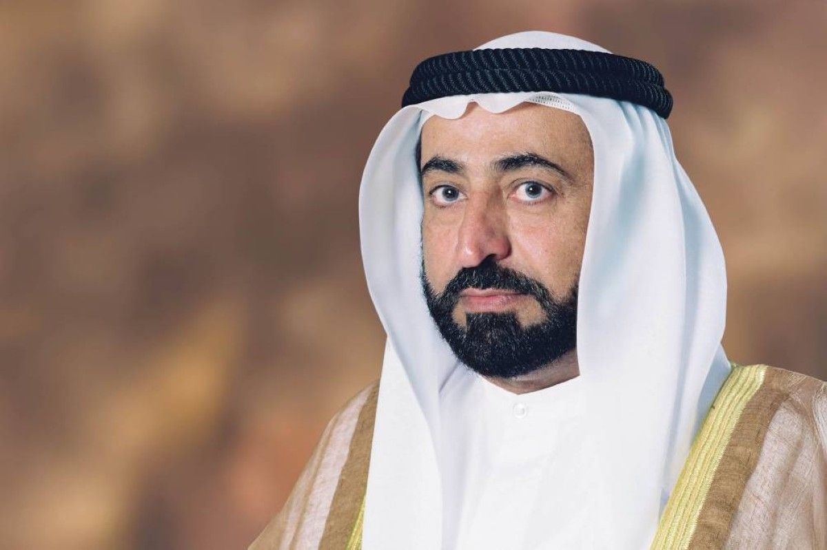 حاكم الشارقة يكشف عن برج جديد للنساء مقابل برج الساعة هدية لأهالي كلباء