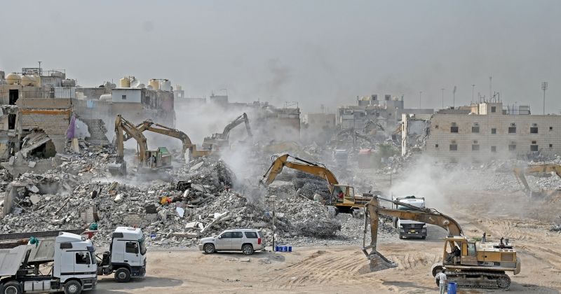 جليب الشيوخ... بدء هدم 263 عقاراً مُخالفاً