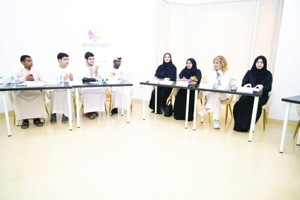 الذكاء الاصطناعي واستقلالية التفكير على طاولة مناظرات الموهوبين